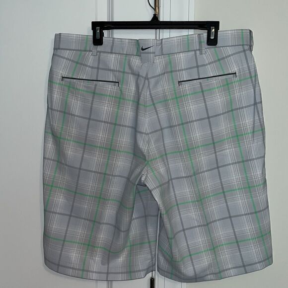 Nike Tour Performance Grey & Lime Green plaid Poly Flat front Golf Swoosh Shorts - Picture 4 of 7